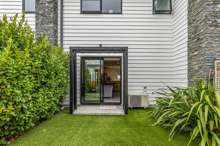 Photo of property in 2/305 Armagh Street, Christchurch Central, Christchurch, 8011