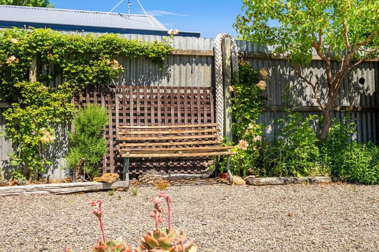 Photo of property in 22 Penfold Square, Leithfield, 7481