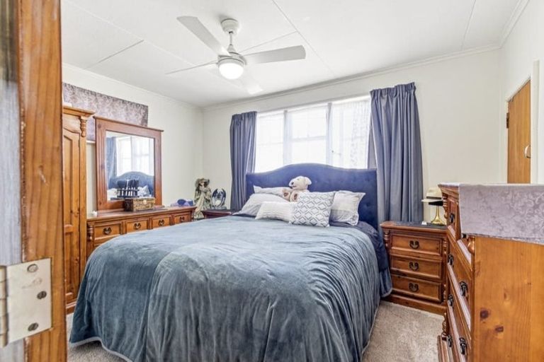 Photo of property in 25 Ruapehu Street, Castlecliff, Whanganui, 4501