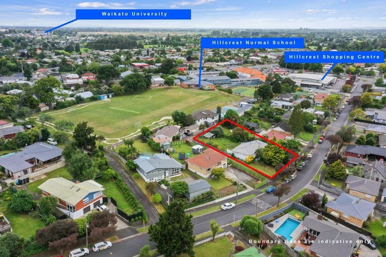 Photo of property in 15 Mccracken Avenue, Hillcrest, Hamilton, 3216