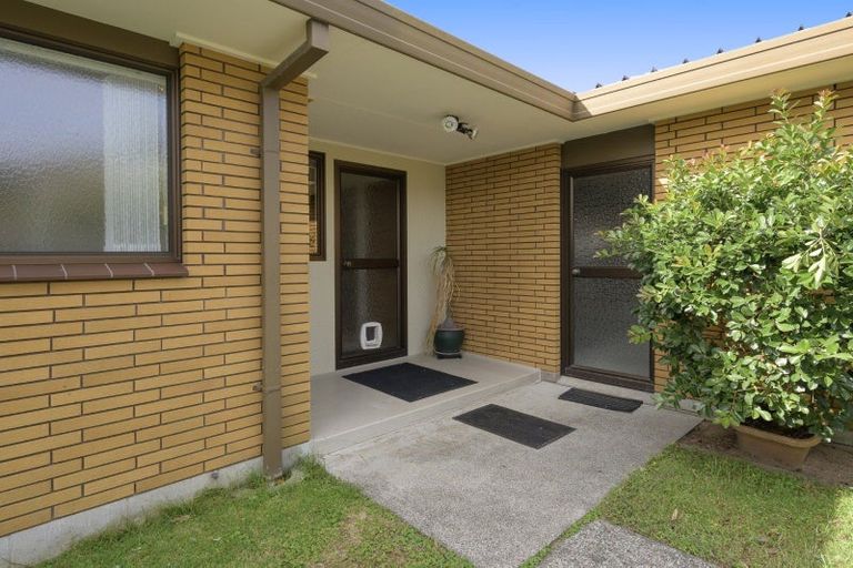 Photo of property in 35 Clivedene Street, Matua, Tauranga, 3110