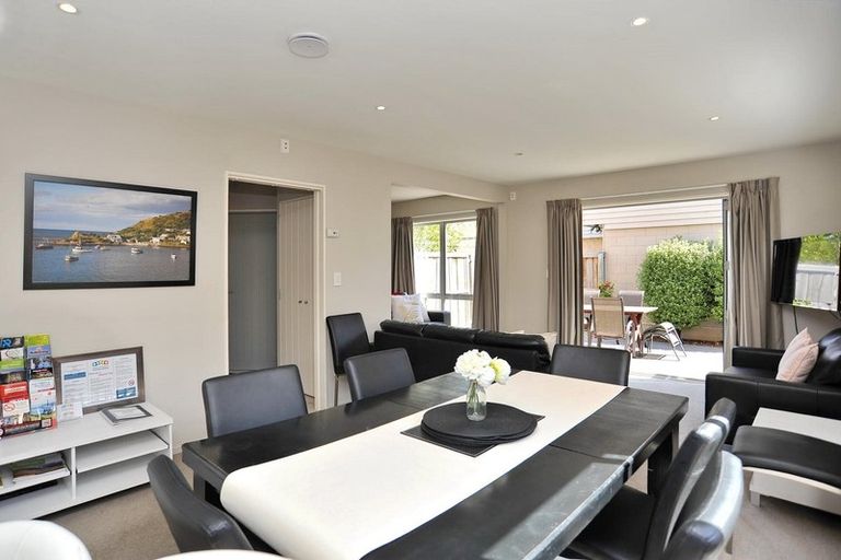 Photo of property in 94b Picton Avenue, Riccarton, Christchurch, 8011