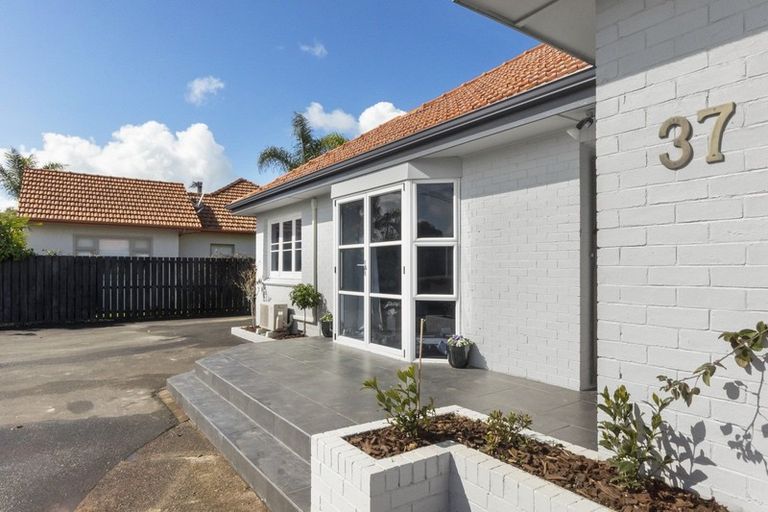 Photo of property in 37 Maeroa Road, Beerescourt, Hamilton, 3200