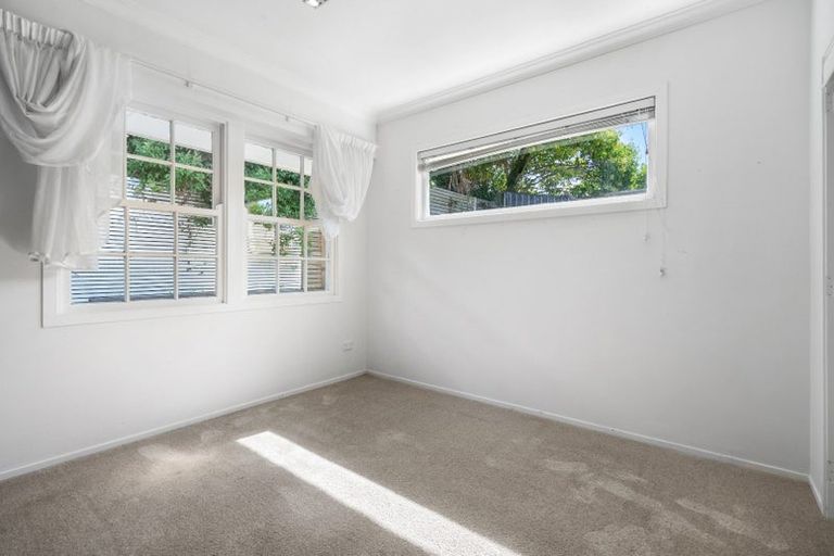 Photo of property in 16 Tainui Street, Frankton, Hamilton, 3204