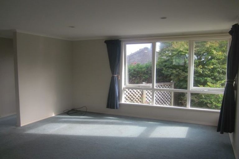 Photo of property in 15 Budleigh Street, Frankleigh Park, New Plymouth, 4310