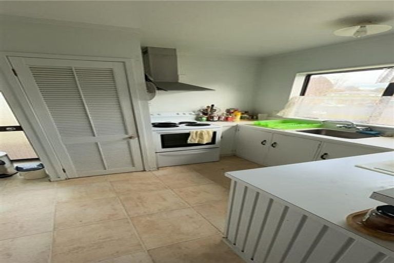 Photo of property in 1/32 John Street, Pukekohe, 2120