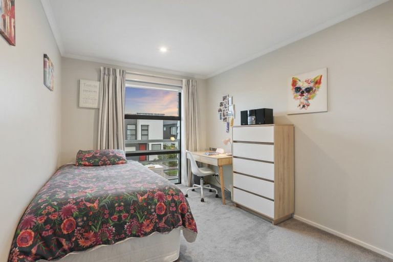 Photo of property in 20 Grey Warbler Road, Hobsonville, Auckland, 0616