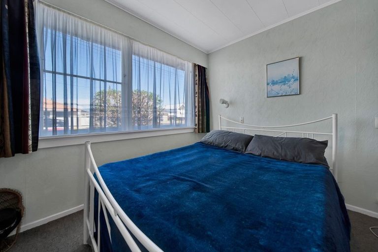 Photo of property in 12 Surrey Street, Hawera, 4610