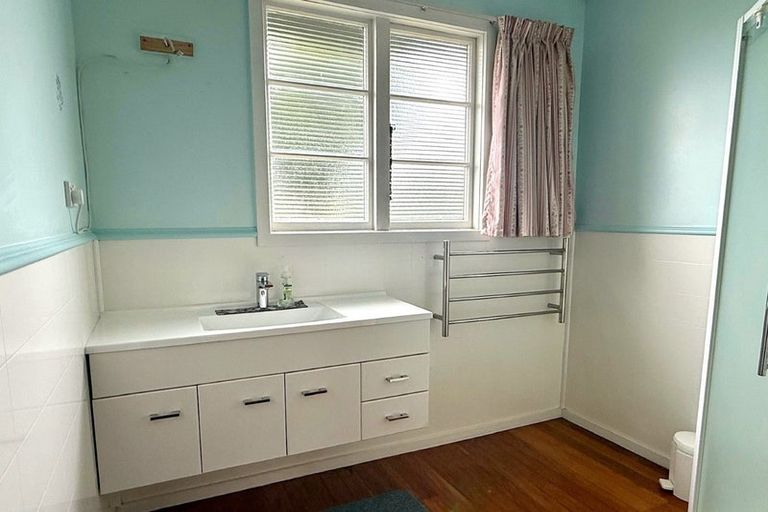 Photo of property in 43 Studholme Street, Temuka, 7920