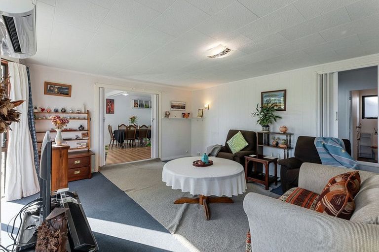 Photo of property in 34 Makarini Street, Paraparaumu, 5032