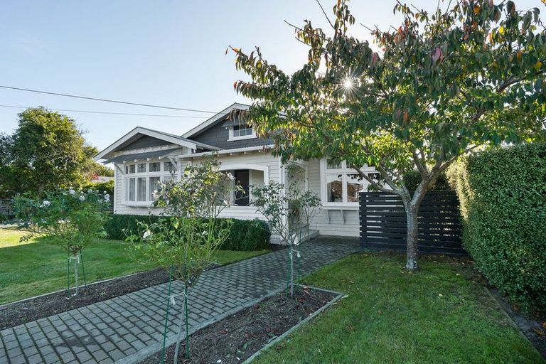 Photo of property in 78 Jellicoe Street, Martinborough, 5711