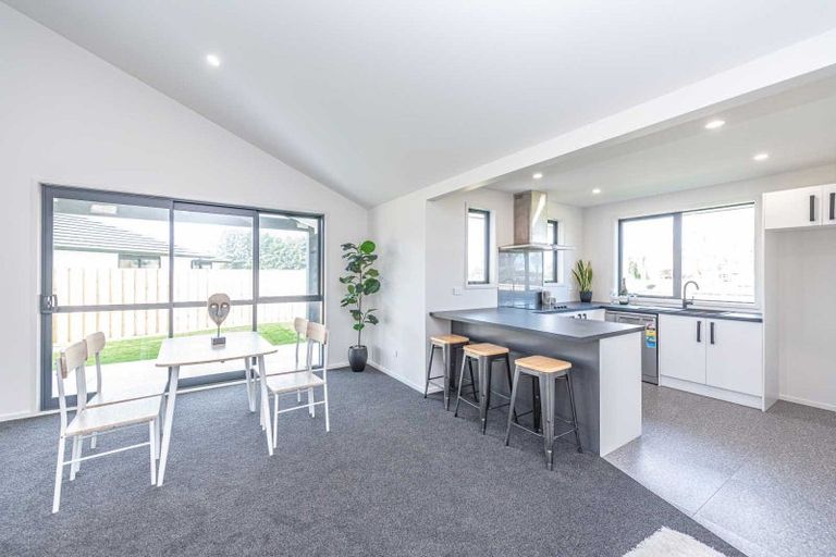 Photo of property in 30 Oldfield Lane, Marton, 4710