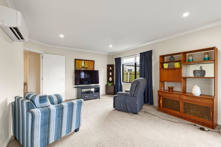 Photo of property in 241 Breezes Road, Aranui, Christchurch, 8061