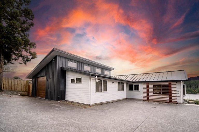 Photo of property in 32 Korari Crescent, Mangakino, 3421