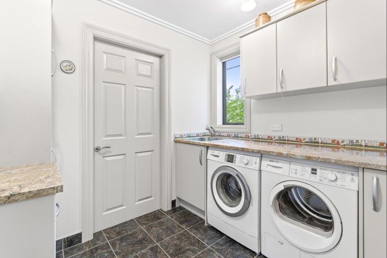 Photo of property in 71 Molyneux Avenue, Cromwell, 9310