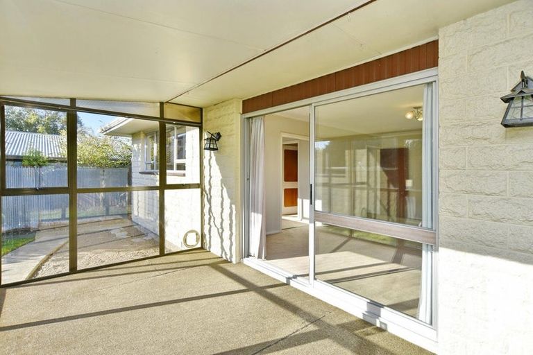 Photo of property in 28 Strathfield Avenue, Dallington, Christchurch, 8061