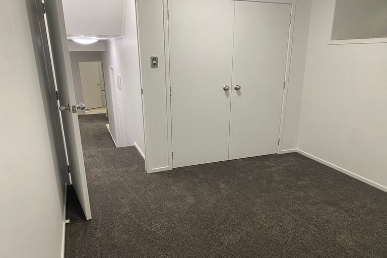 Photo of property in 49 Rua Road, Glen Eden, Auckland, 0602