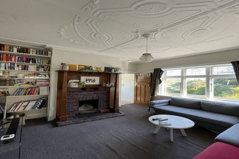 Photo of property in 76 Mornington Road, Brooklyn, Wellington, 6021