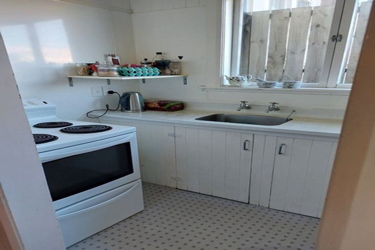 Photo of property in 8 Konini Road, Hataitai, Wellington, 6021