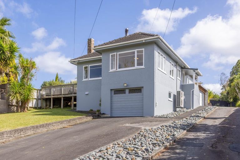 Photo of property in 122 Maeroa Road, Maeroa, Hamilton, 3200