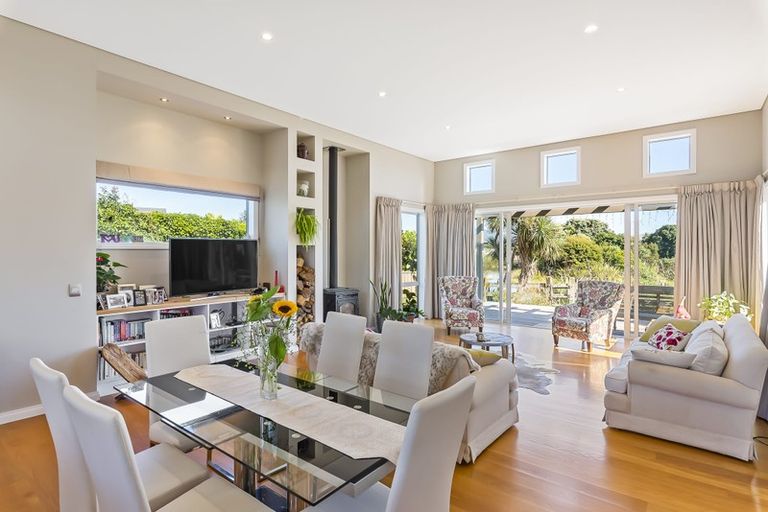 Photo of property in 7 Hana Udy Place, Paraparaumu Beach, Paraparaumu, 5032