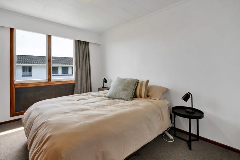 Photo of property in 49 Nevada Drive, Merrilands, New Plymouth, 4312