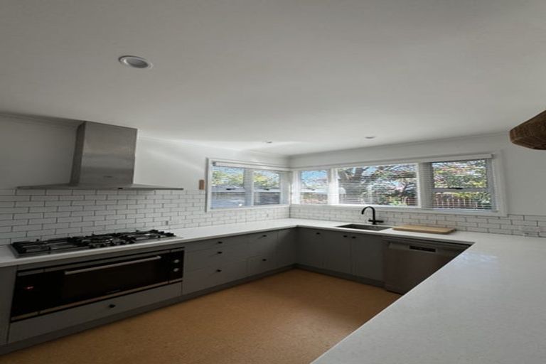 Photo of property in 4 Howick Road, Blenheim, 7201