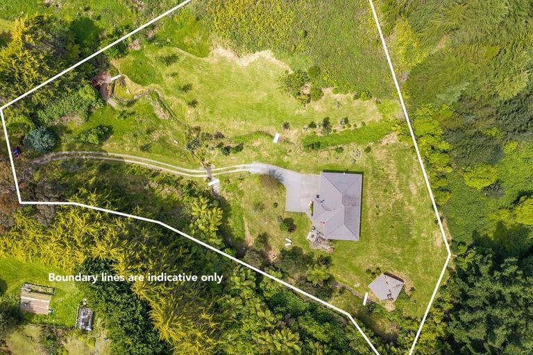 Photo of property in 48 Eucalyptus Way, Nikau Valley, Paraparaumu, 5032