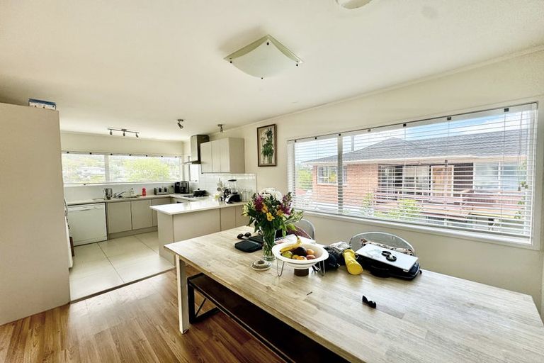 Photo of property in 45 Stapleford Crescent, Browns Bay, Auckland, 0630