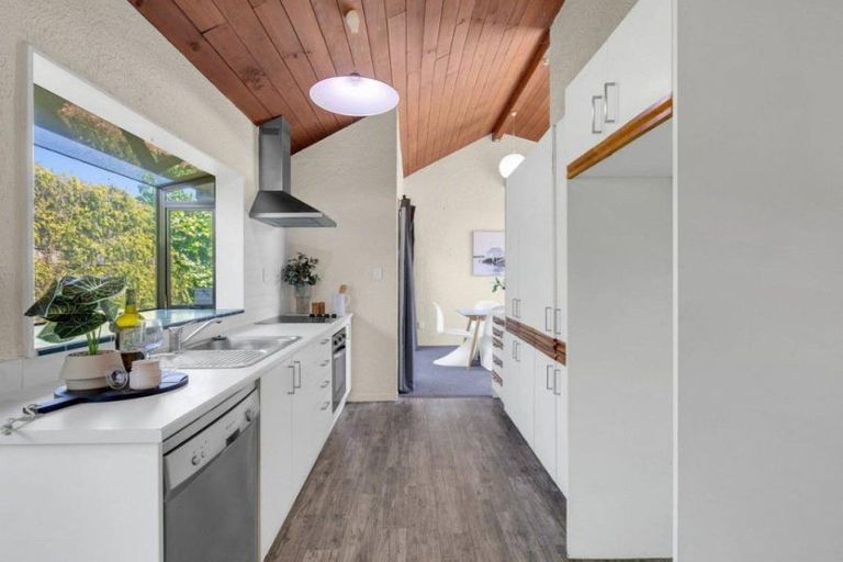 Photo of property in 218a Cambridge Road, Hillcrest, Hamilton, 3216