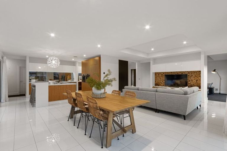 Photo of property in 32 Te Rito Street, Marshland, Christchurch, 8083