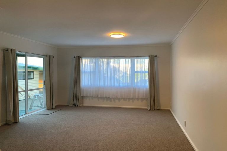 Photo of property in 10 Murphy Road, Taradale, Napier, 4112