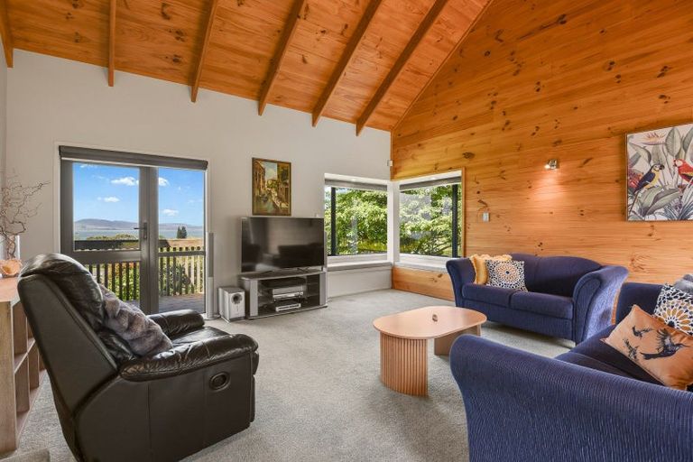 Photo of property in 10 Atkins Lane, Hamurana, Rotorua, 3097