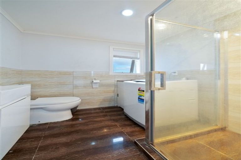 Photo of property in 30a Holland Street, Pukekohe, 2120