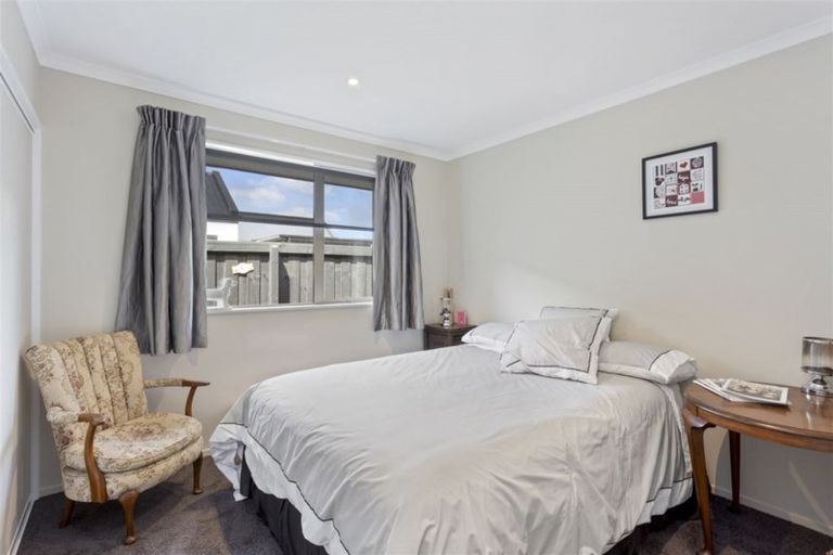 Photo of property in 215 Highsted Road, Casebrook, Christchurch, 8051