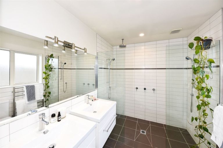 Photo of property in 53 Mersey Street, St Albans, Christchurch, 8014