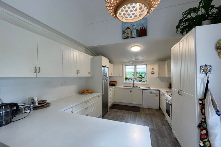 Photo of property in 22 Walkers Road, Longburn, Palmerston North, 4477