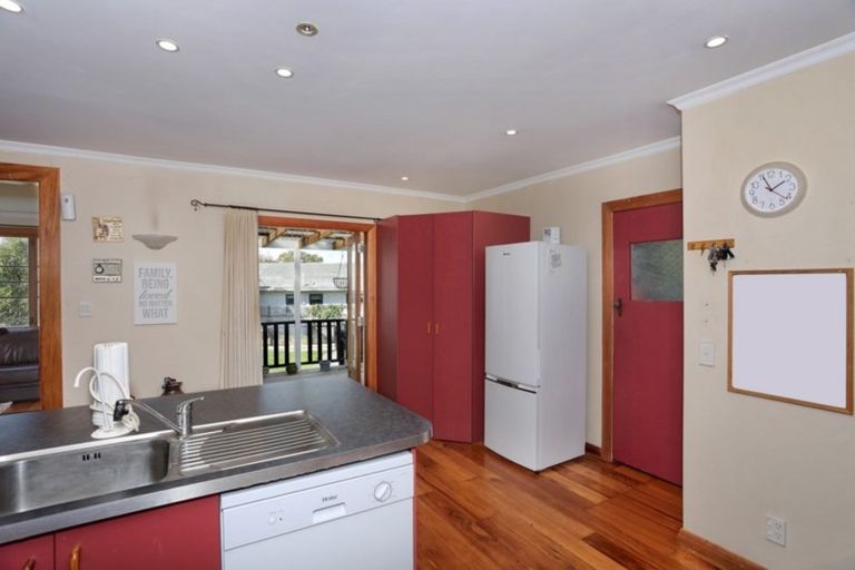 Photo of property in 41 Pukepapa Road, Marton, 4710