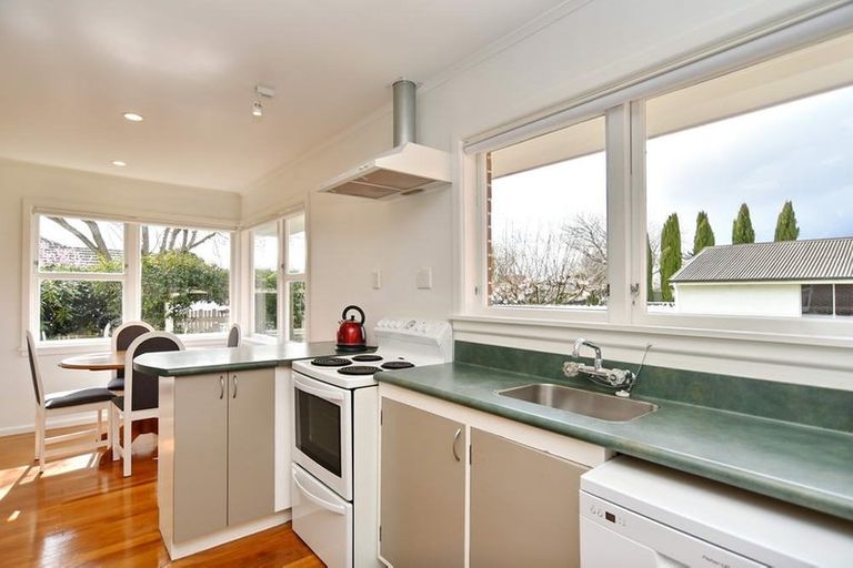 Photo of property in 30 Dunster Street, Burnside, Christchurch, 8053
