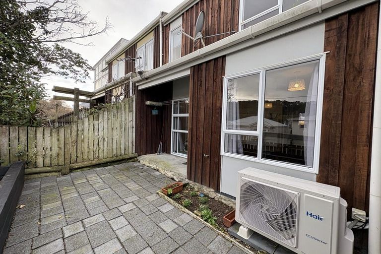Photo of property in 2/55 Hamilton Road, Hataitai, Wellington, 6021