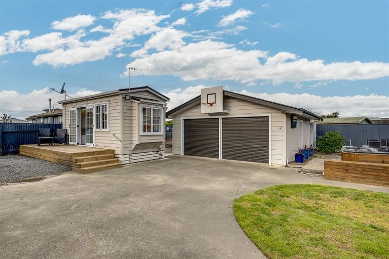 Photo of property in 53 O'dowd Road, Taradale, Napier, 4112