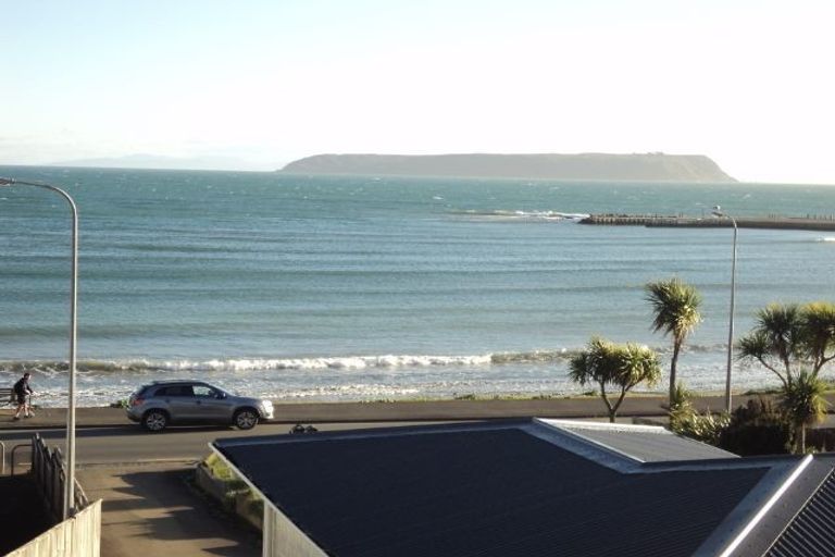 Photo of property in 41a Moana Road, Plimmerton, Porirua, 5026