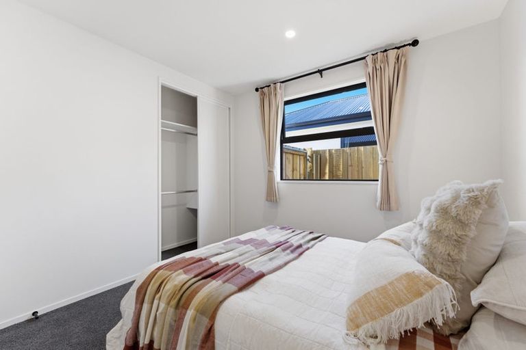 Photo of property in 33a Neill Street, Hornby, Christchurch, 8042