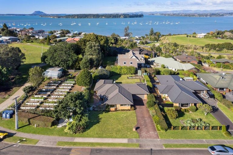 Photo of property in 39 Hamurana Road, Omokoroa, 3114