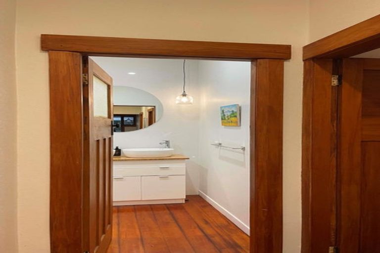 Photo of property in 177 Coronation Avenue, Welbourn, New Plymouth, 4310
