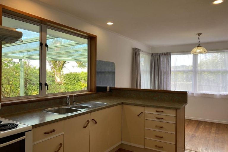 Photo of property in 23 Beazley Crescent, Tikipunga, Whangarei, 0112