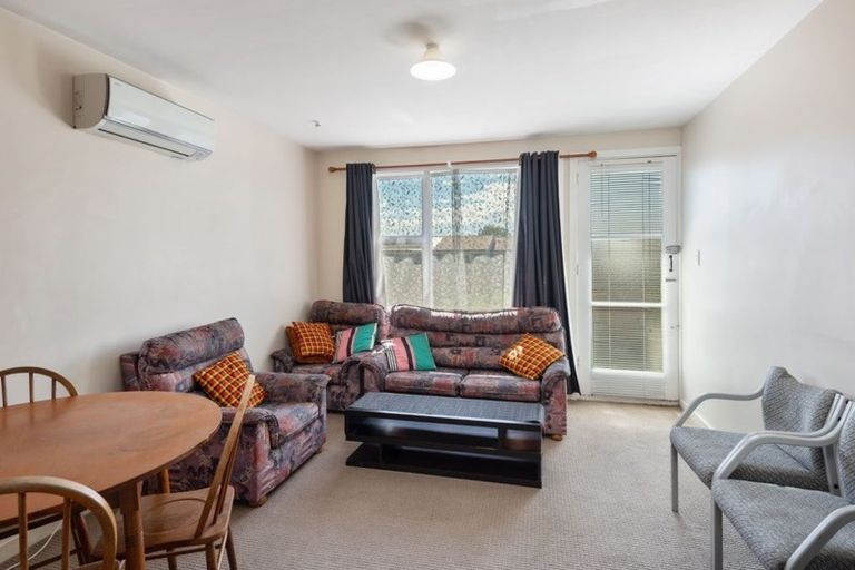 Photo of property in 2/137 Champion Street, Edgeware, Christchurch, 8013