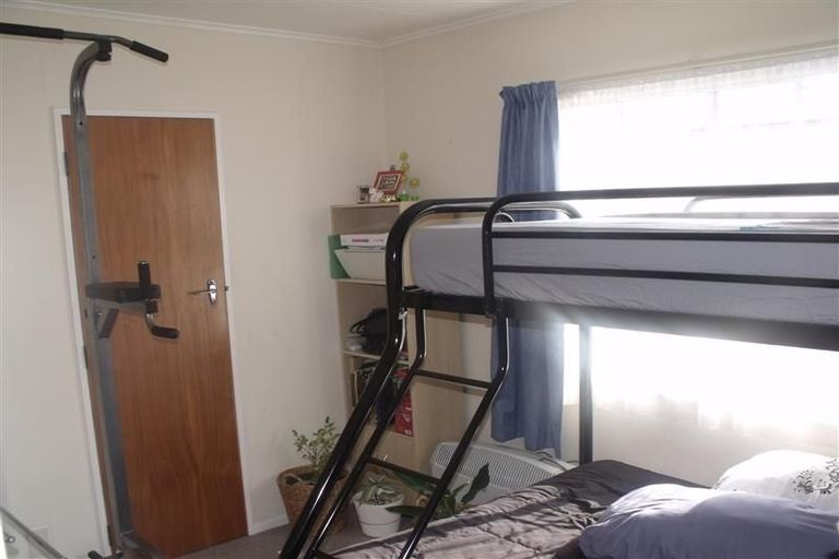 Photo of property in 2/24 Coventry Avenue, Tamatea, Napier, 4112