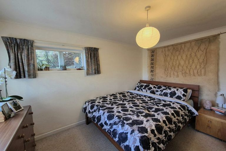 Photo of property in 34 Townsend Road, Miramar, Wellington, 6022