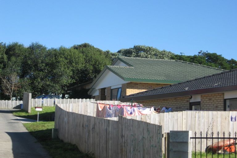 Photo of property in 55 Castlefinn Drive, Weymouth, Auckland, 2103